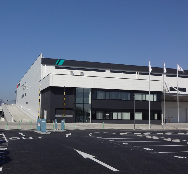 岩舟グローバルセンター外観
